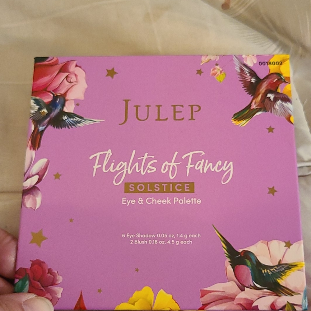 Eyeshadow palette